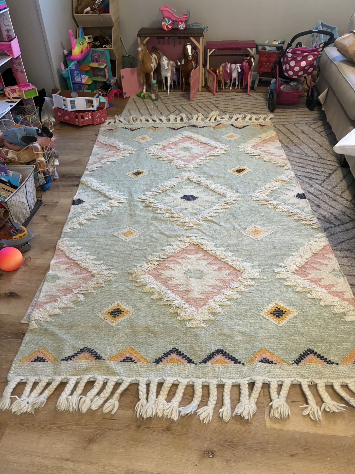 Wool Rug 58x99