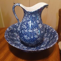 Calico Pitcher and Bowl Set 