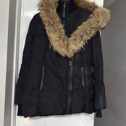 MACKAGE Woman Size Medium Black Pick Up Only Cash