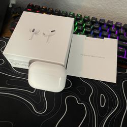 Apple AirPods pros