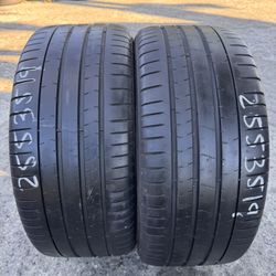 255/35/19 Pirelli Pzero (2)
