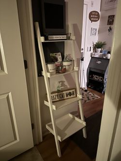 Ladder Shelf Like New