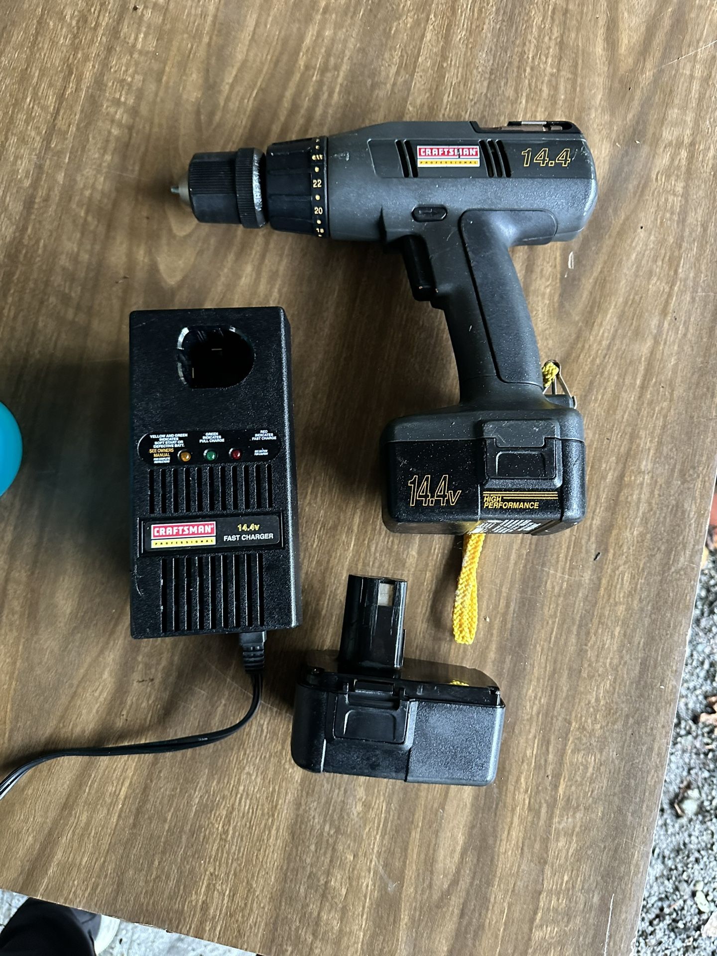 Craftsman 14.4V Drill + Fast Charger (Batteries Need Replacement)