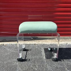 ACRYLIC ROLLING VANITY STOOL - MID CENTURY / MODERN LUCITE
