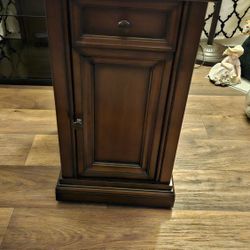 Squared Night Stand