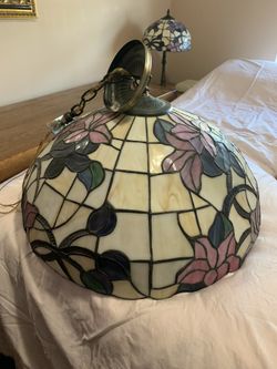 Beautiful ceiling Tiffany lamp $ 75
