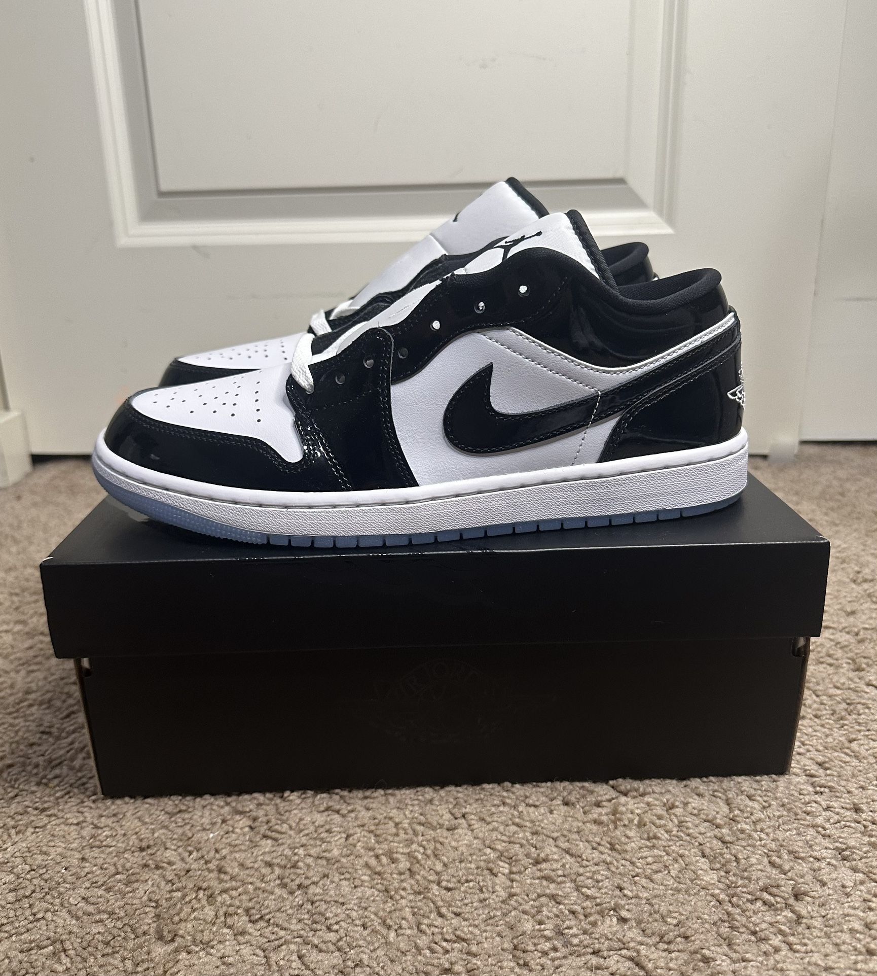 Jordan 1 Low SE