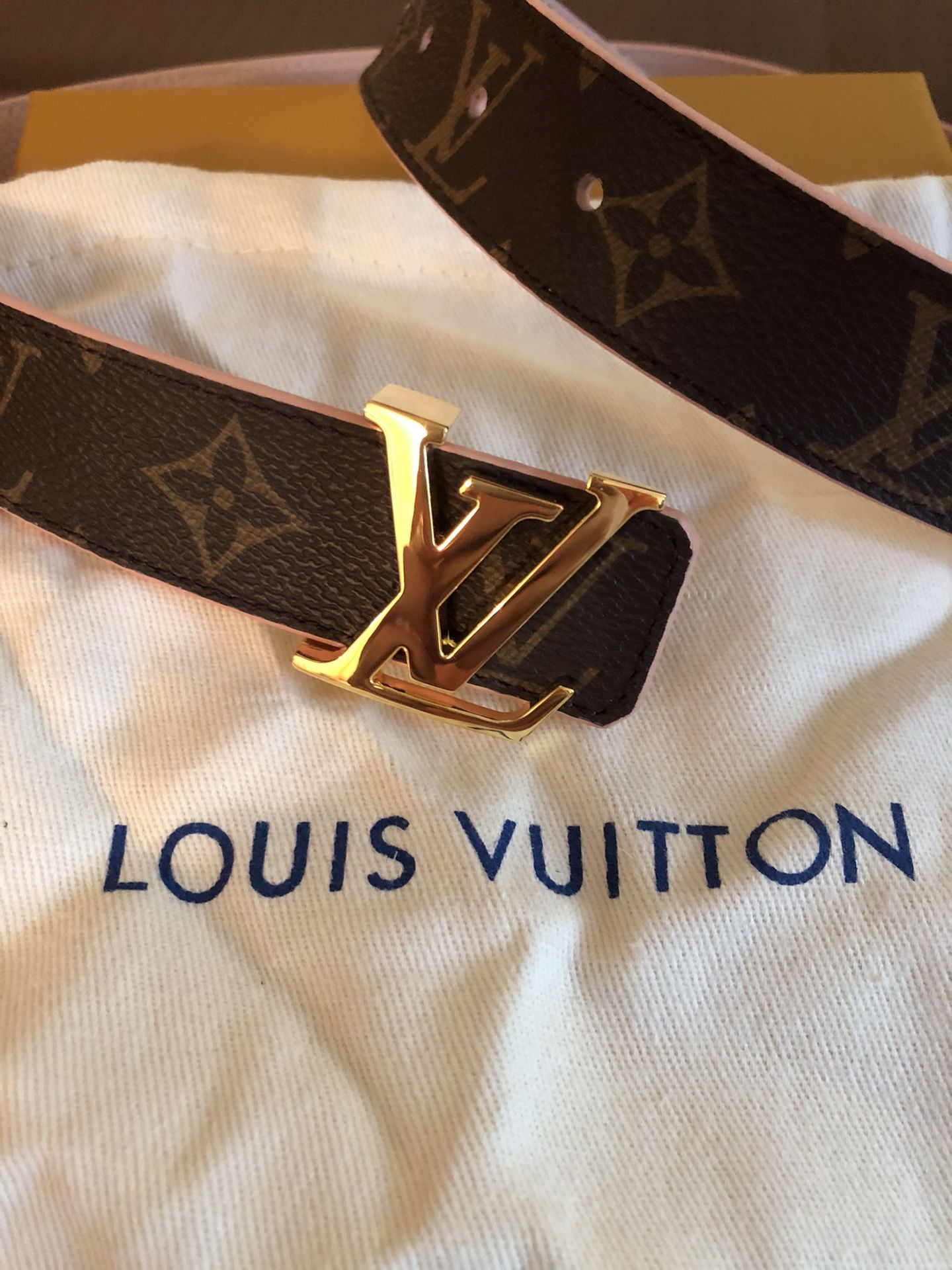 Louis Vuitton Belt Reversible Sizes 80-90 CM, 26-32 inch waist, Brown Monogram and Pink, 1 inch wide
