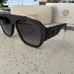 Versace Sun Glasses 
