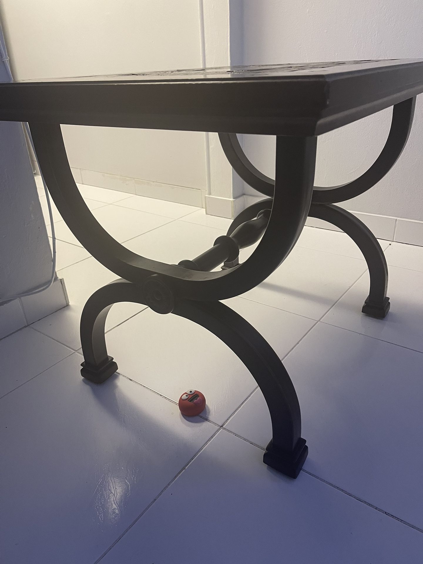 Coffee And End Table  