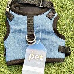 New Blue Dog/Cat Harness With Web Leashes
