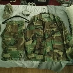 Camouflage Hunting Gear And Apparel 
