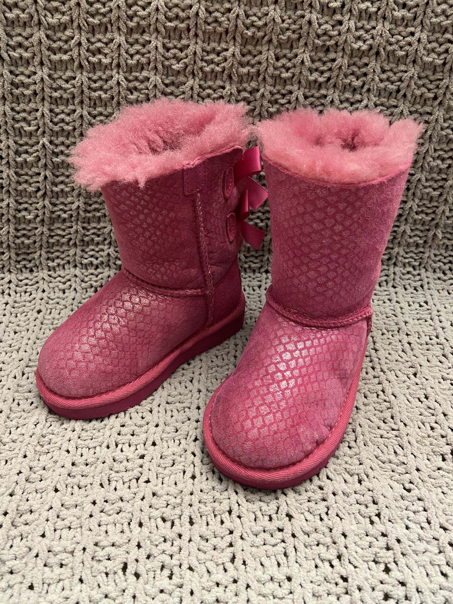Girls Pink UGG Boots Size 7 Small Kids