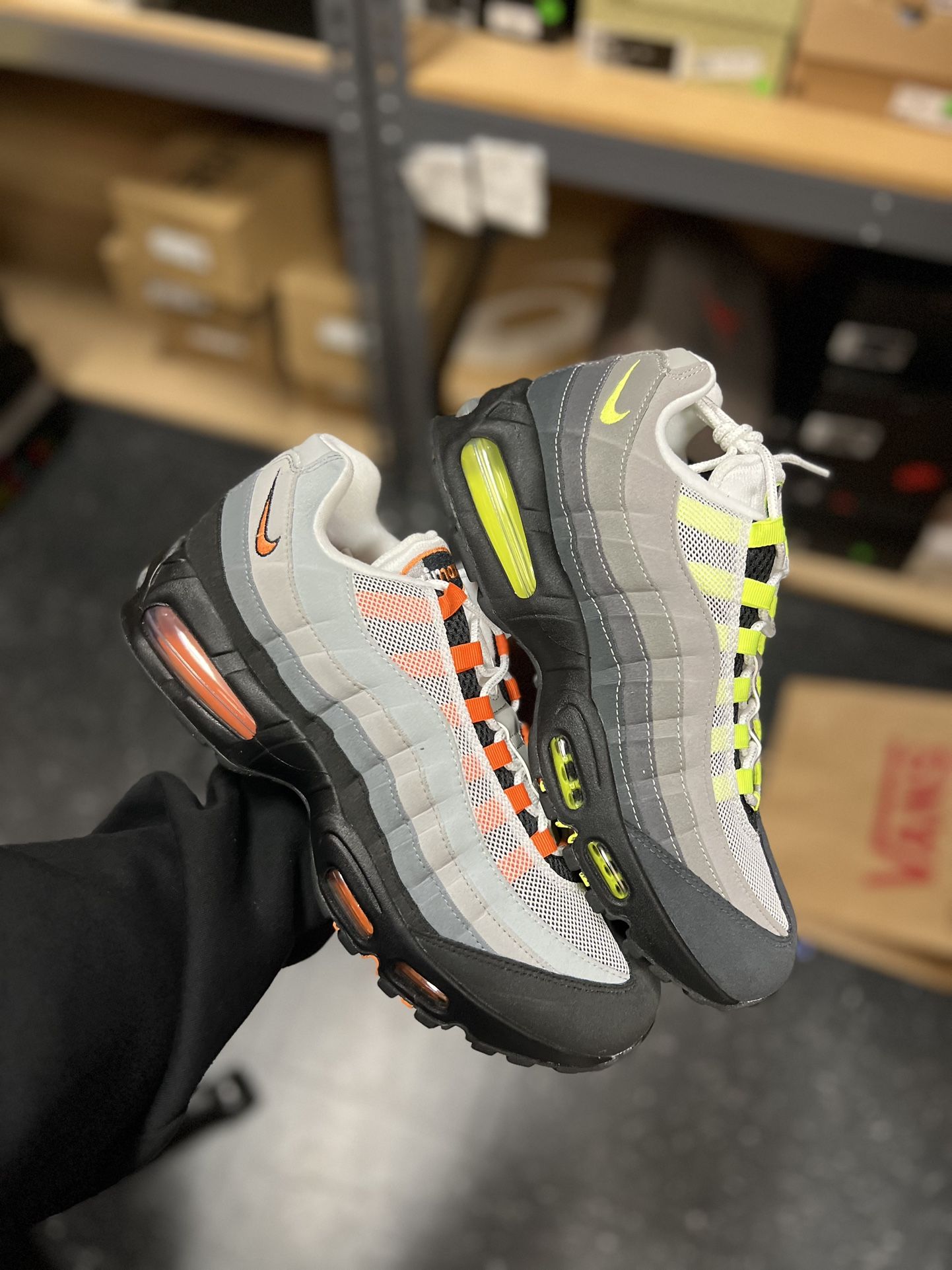Air Max 95’s OG Big Bubble Neon & Mandarin