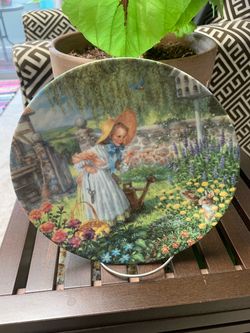 Vintage Decorative Collector Plate Garden Scene