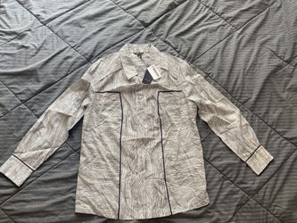 women’s shirt size 20