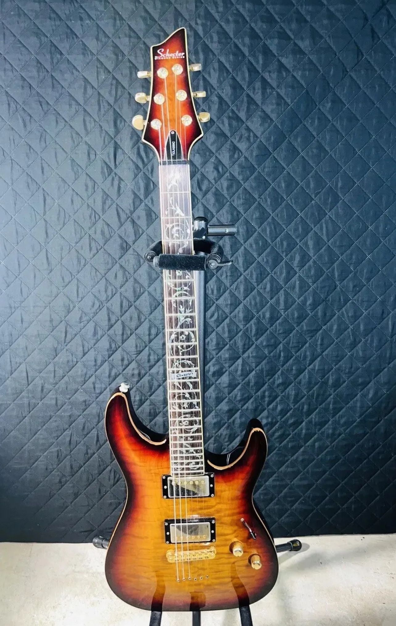 Schecter C-1 Classic 2000's- Antique Amber And VINE INLAY NECK - Great guitar