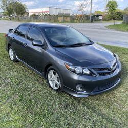 2011 Toyota Corolla S