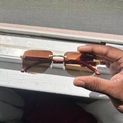 Cartiar Glasses 👓 Brown Frames Come With Authenticity Card & Case💎  Brand New ✅ $150💰