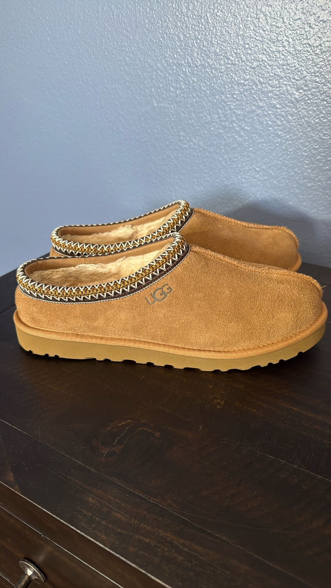 UGG Tasman Slippers