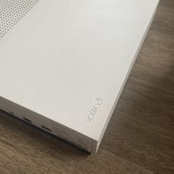 Microsoft  Xbox One S Model 1681 500GB Console Only - White