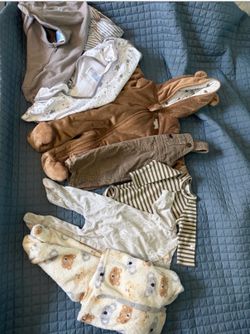 Newborn gender neutral bundle