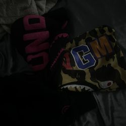 Bape Hoodie X Undefeated 