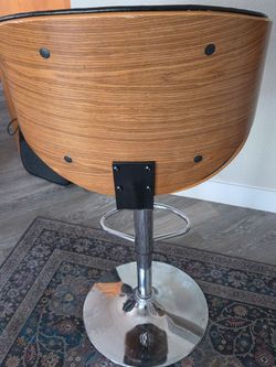 Pair of Solid Bar stools