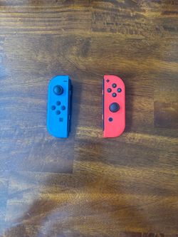 2 New Switch Joycons
