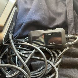  Wired RGB pro gaming headset with LED, it lights up LED lights