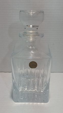 Cristal De France Crystal Decanter W/Stopper 