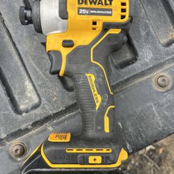 Dewalt Impact Drill 20 Volt 