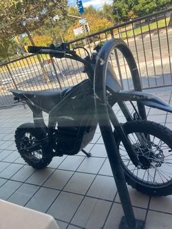 Electric dirt bike