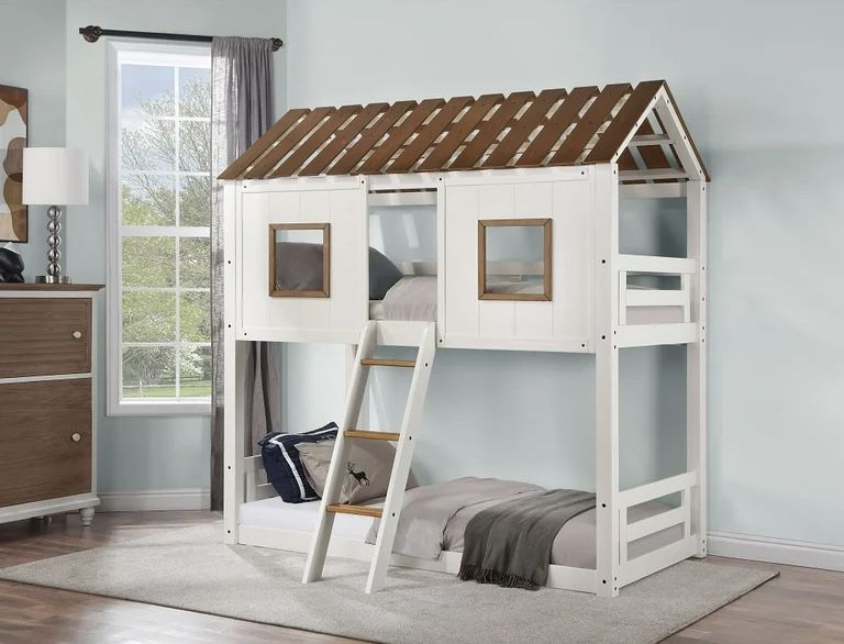 Twin/ Twin Bunk Bed 