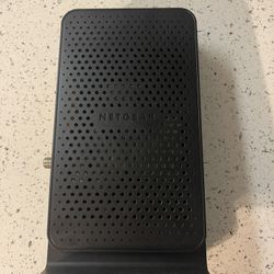 Netgear c3700( Modem Router)