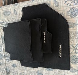 2023 Toyota Corolla new mats