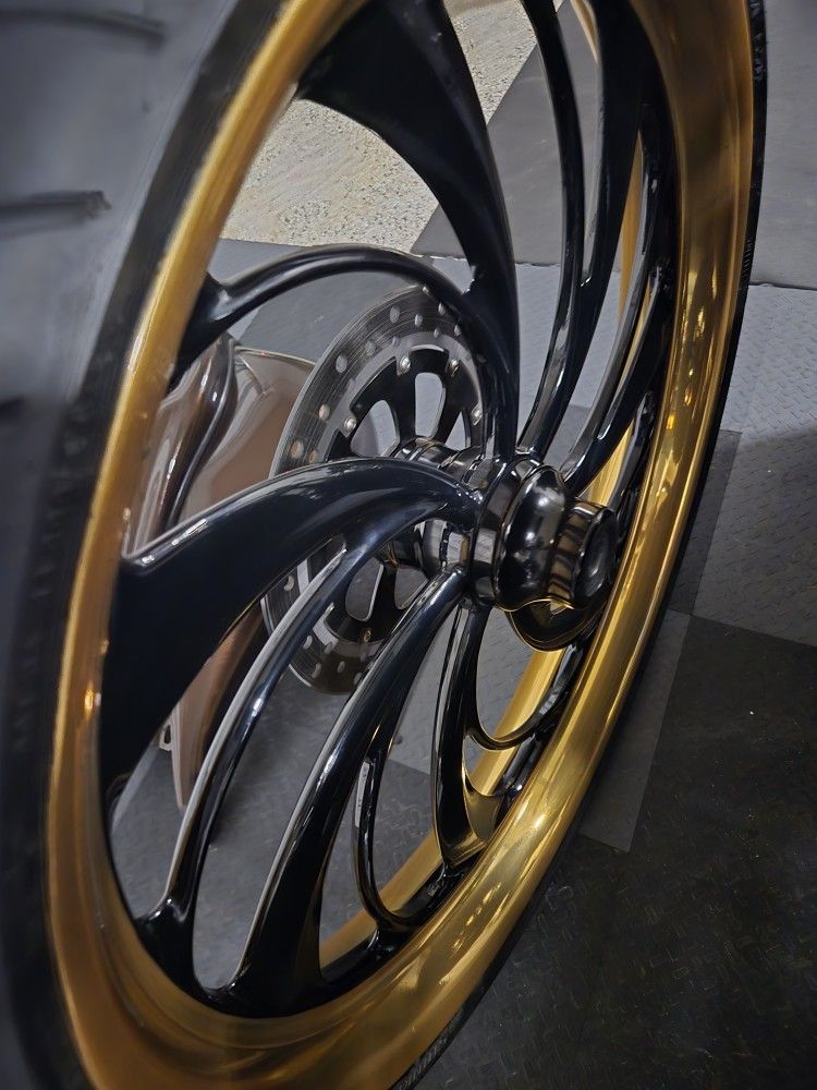 Custom Bagger Motorcycle Parts