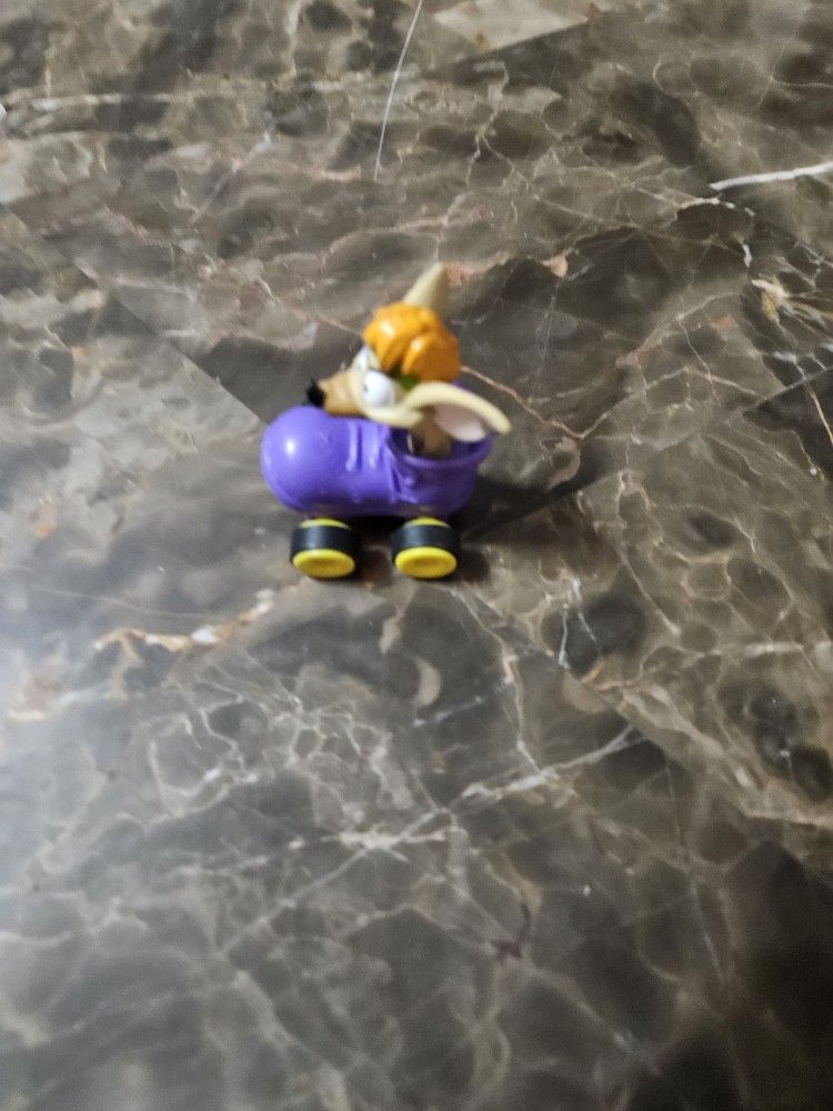 DISNEY'S OLIVER AND COMPANY TITO IN ROLLER SKATE TOY BURGER KING 1996