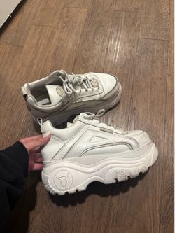 Windsor Smith White Chunky Sneakers 6.5 Women’s