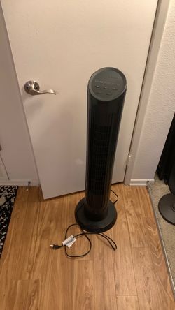 Tower fan with remote