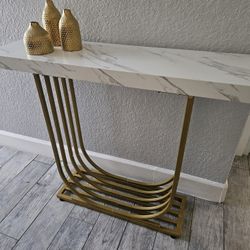 ENTRY WAY TABLE 