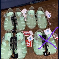 Kid gets  Girls Sandals  