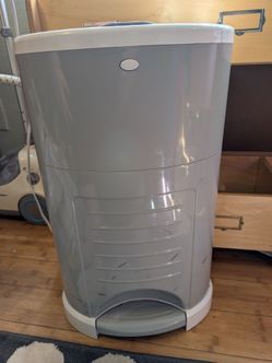 Dekor Plus Diaper pail