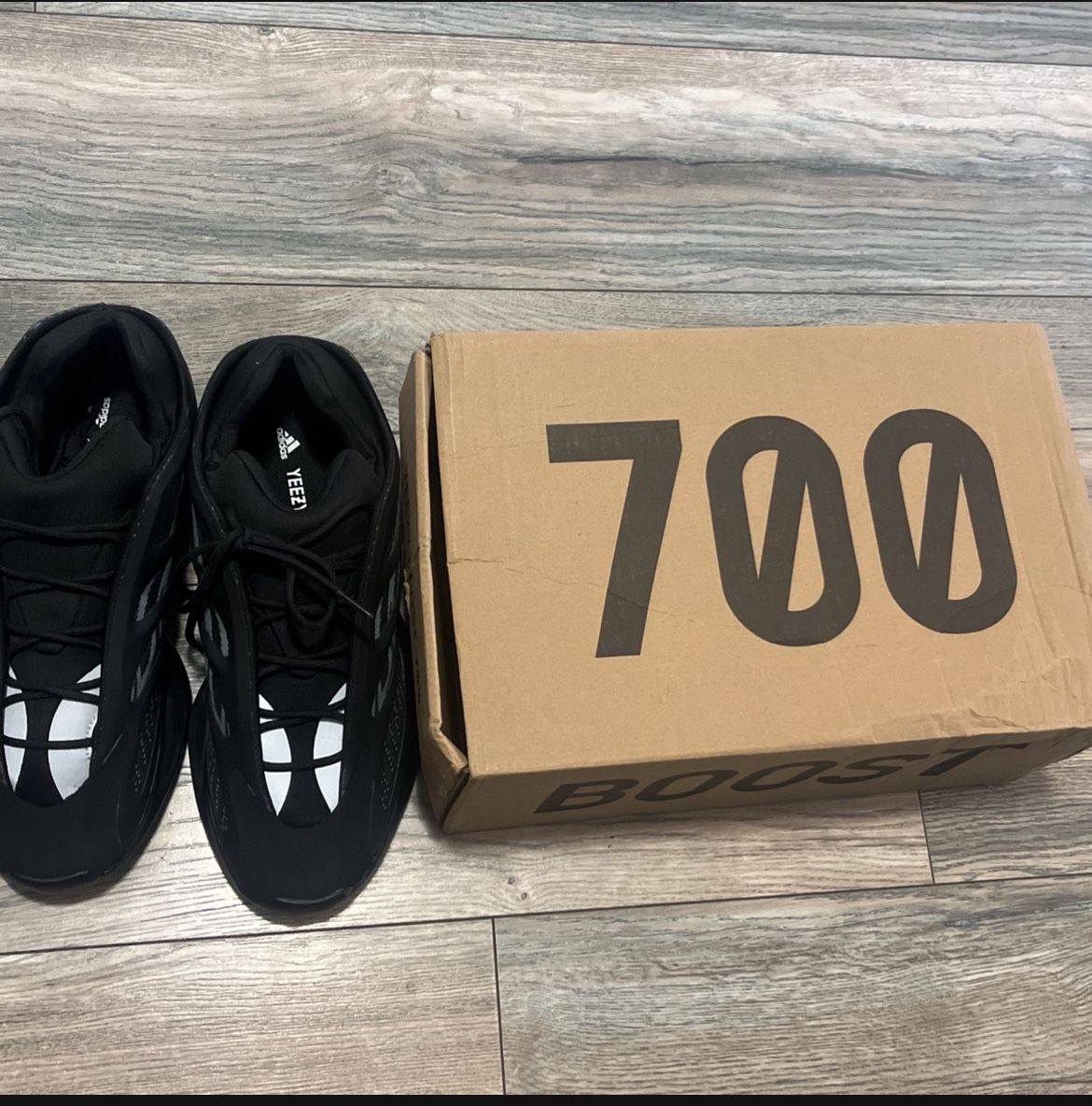 Yeezy 700 Boost 700 V3 Black Brand New Never Worn In Box Size 10 Mens