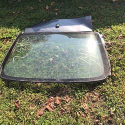 2011 Toyota Camry Rear Windshield 