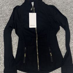 Black Lululemon Define Jacket