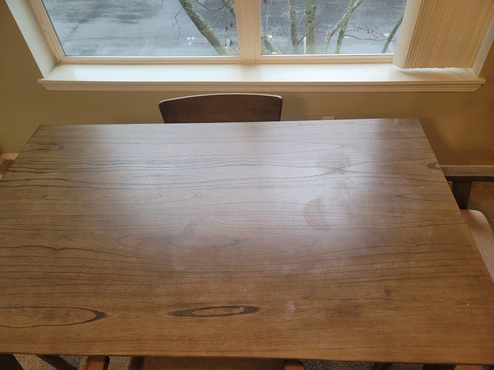 Dining Table With 4 Seats