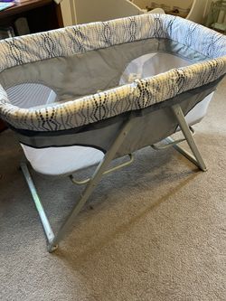 Baby Trend Bassinet