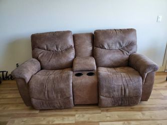 Reclining LoveSeat with Console