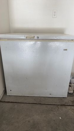 Kenmore chest freezer